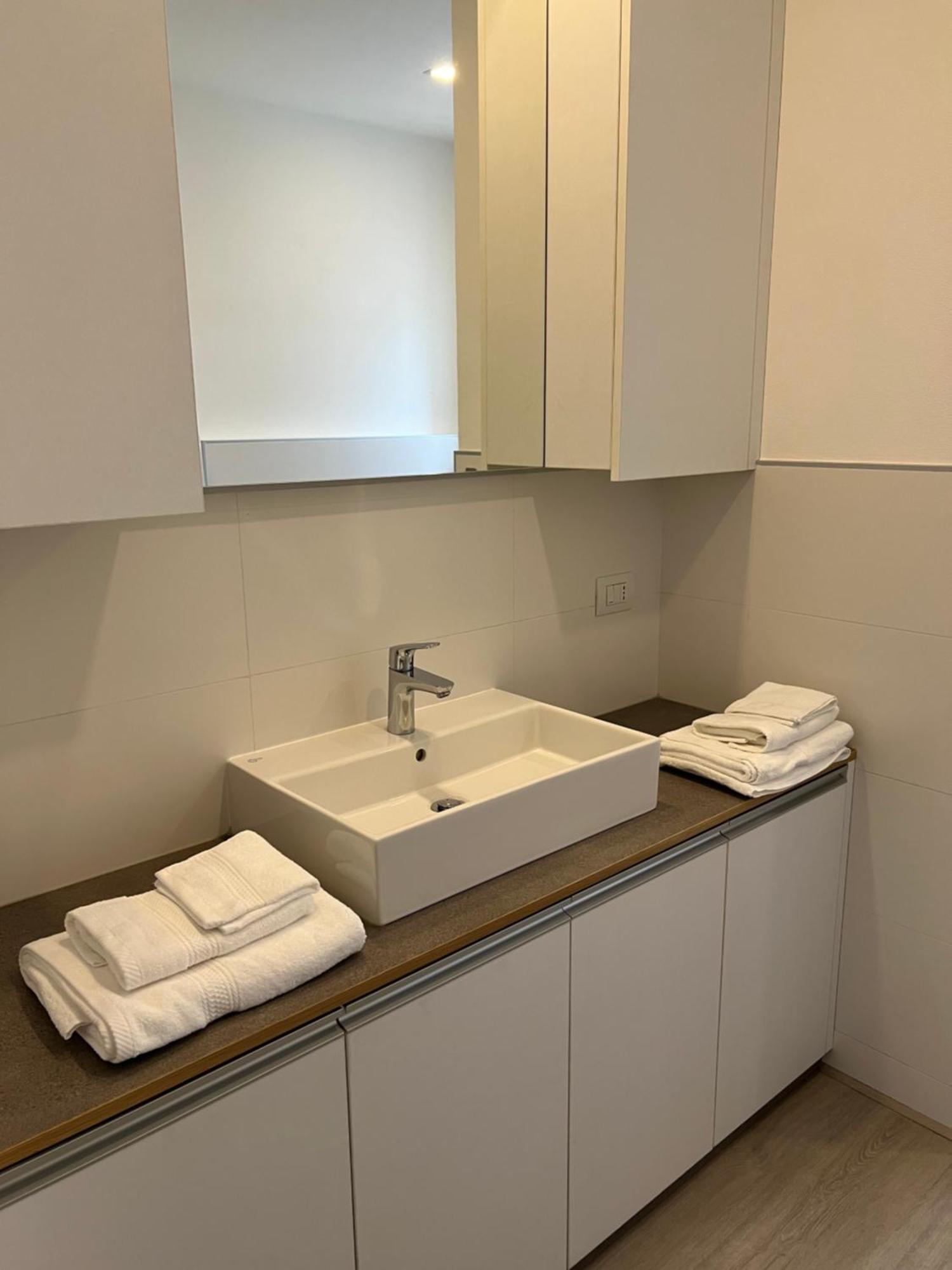 Dreamers Apartment Тірано Екстер'єр фото